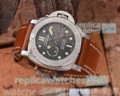 Replica Panerai Submersible Men's Watch 47MM Brown Leather Strap